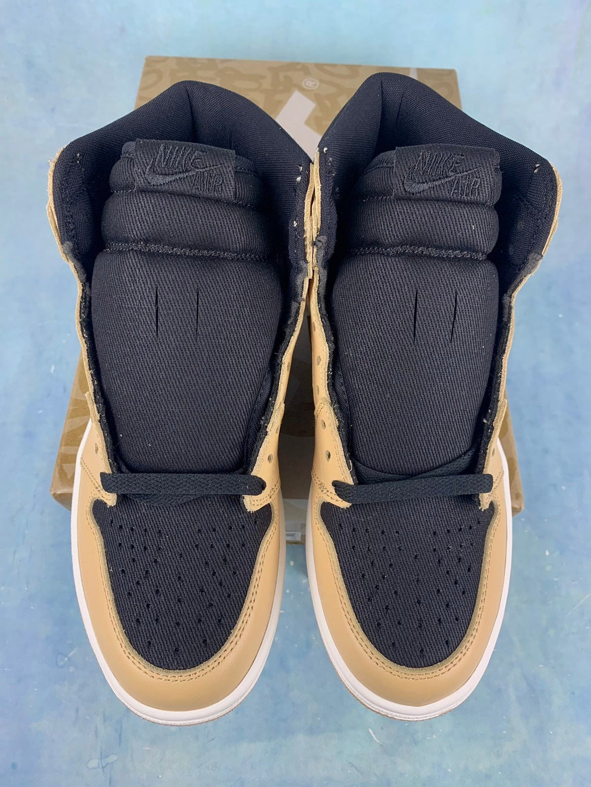 Air Jordan 1 High Milk Tea 575441-202 Unisex Sneakers