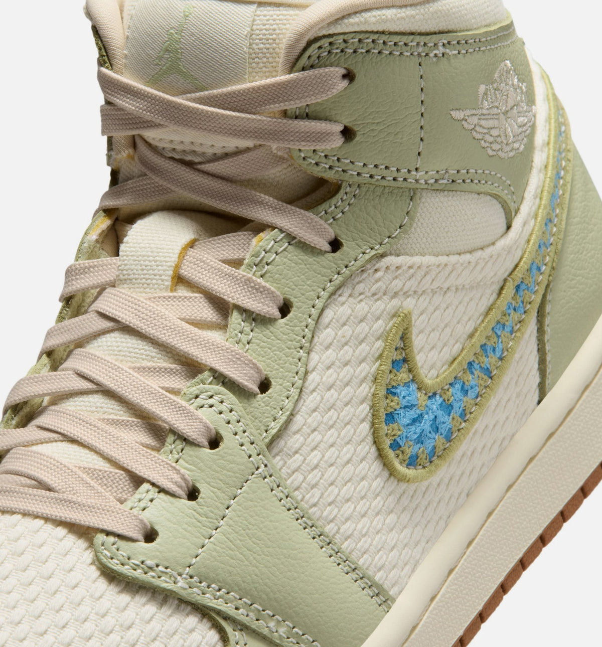 Air Jordan 1 Mid SE “Olive Aura” Women’s Shoes