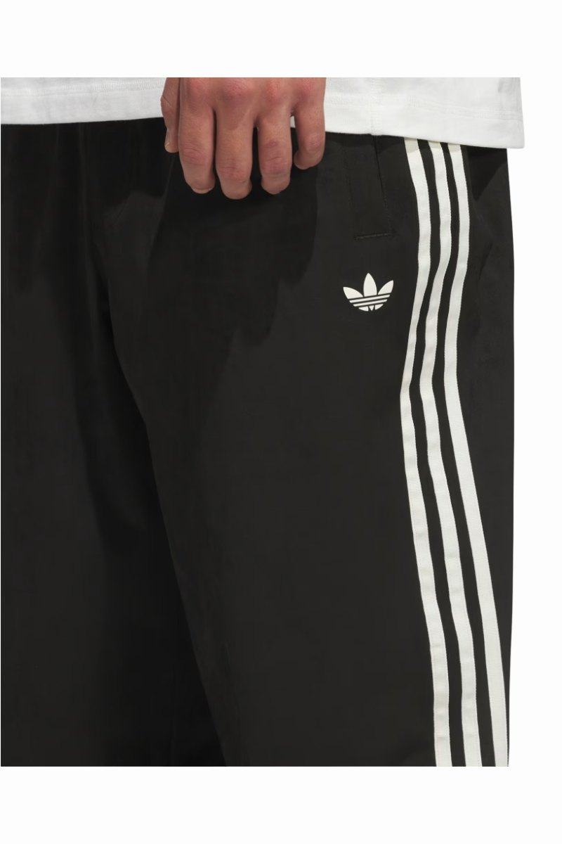 ADIDAS SKATEBOARDING TYSHAWN TRACK PANT Black / White