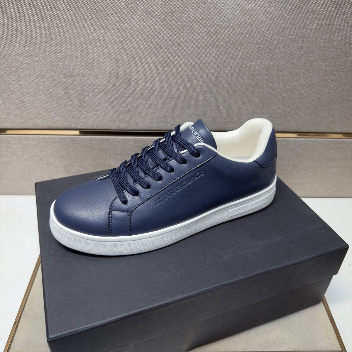 Armani Men's Low-Top Sneakers